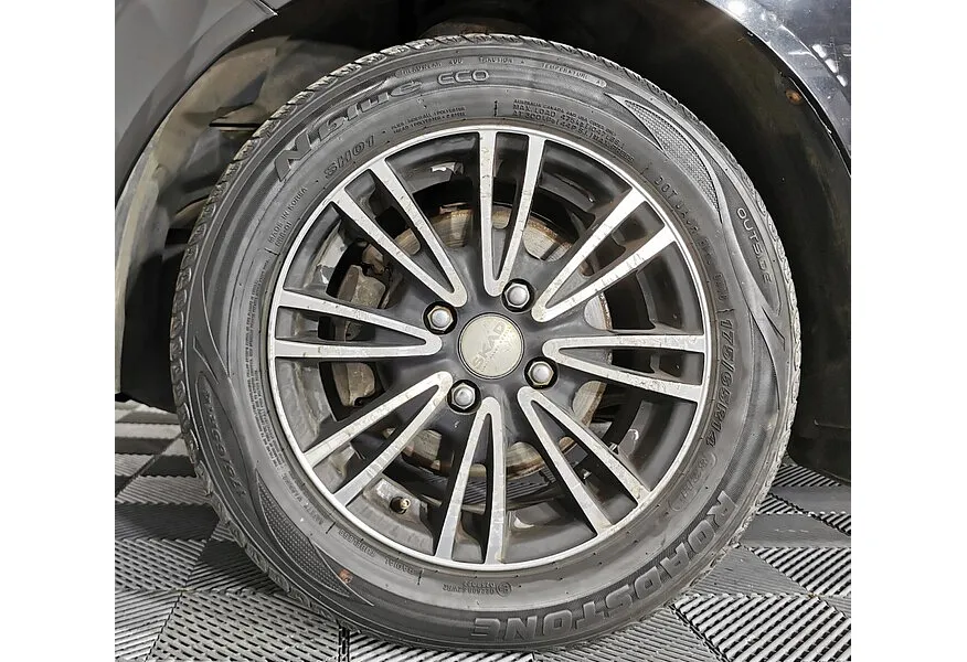 LIVE. Слайд №16