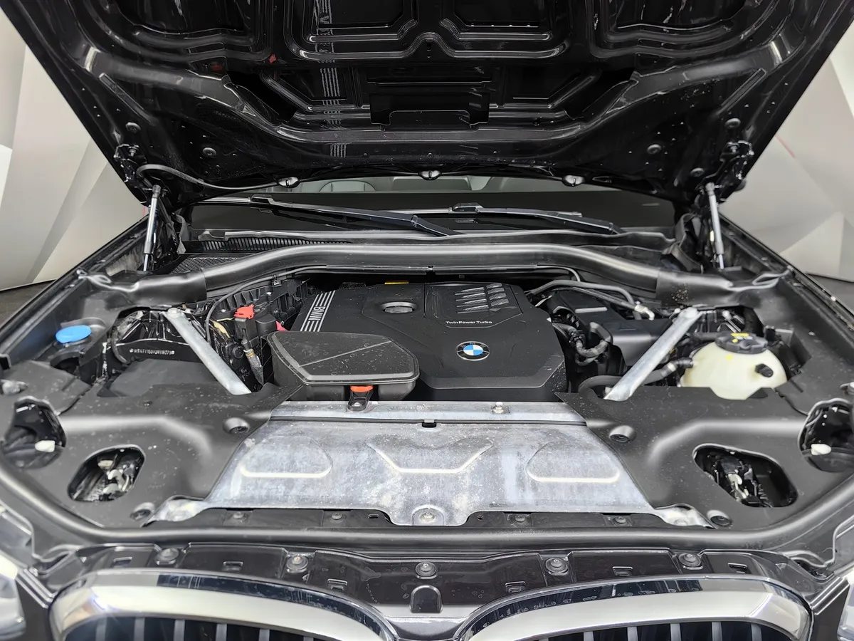 BMW X3 xDrive20i AT (184 л.с.) Urban Серый в АВИЛОН. Слайд №10