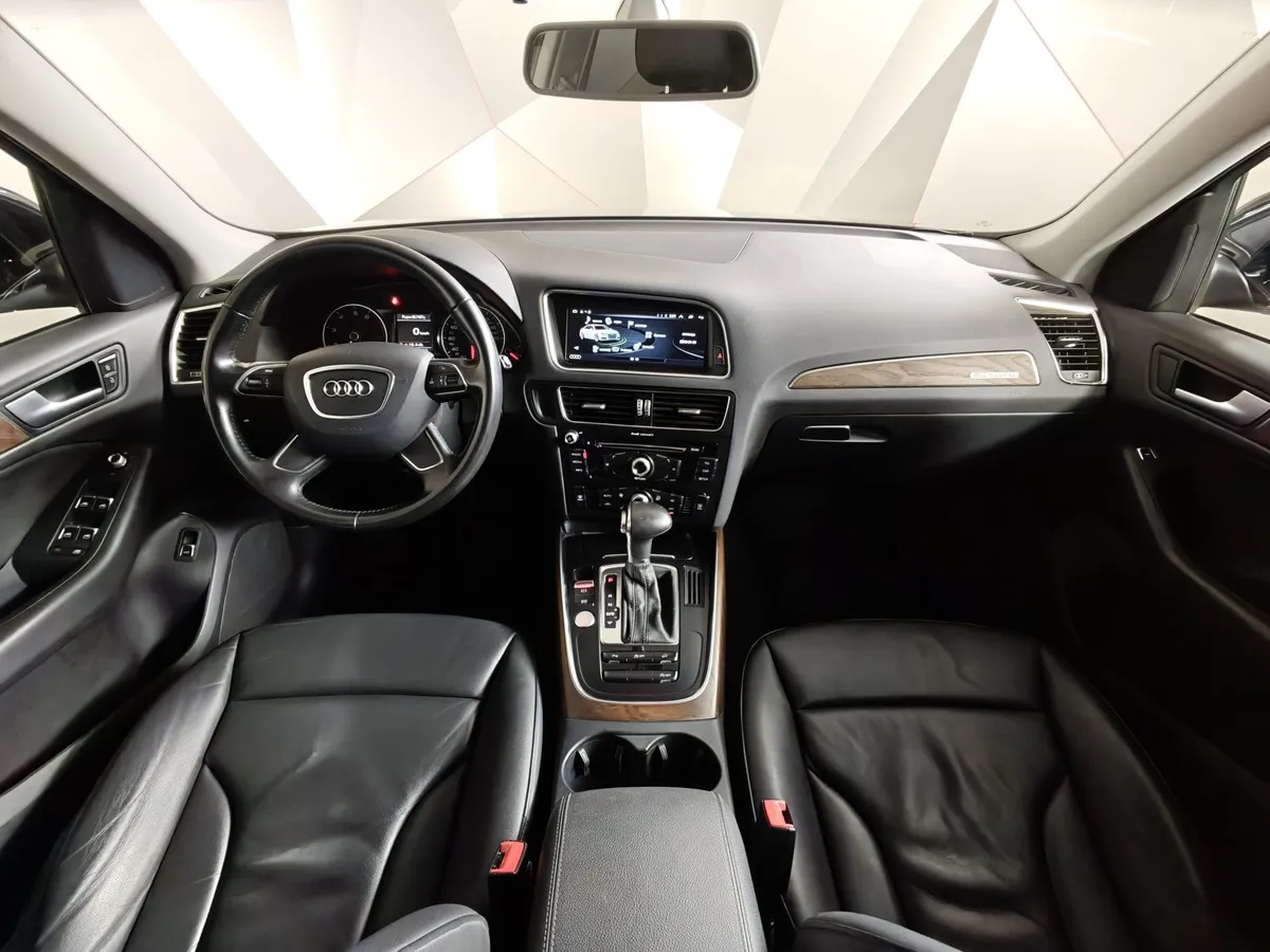 Audi Q5 2.0 TFSI Tiptronic quattro (225 л.с.) Черный в АВИЛОН. Слайд №14
