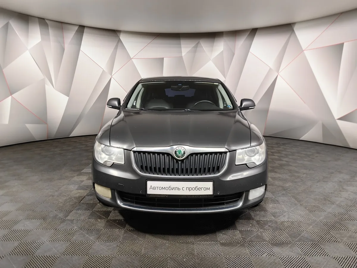 Skoda Superb 1.8 TSI DSG (152 л.с.) Коричневый в АВИЛОН. Слайд №7