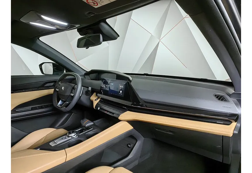 LIVE. Слайд №8