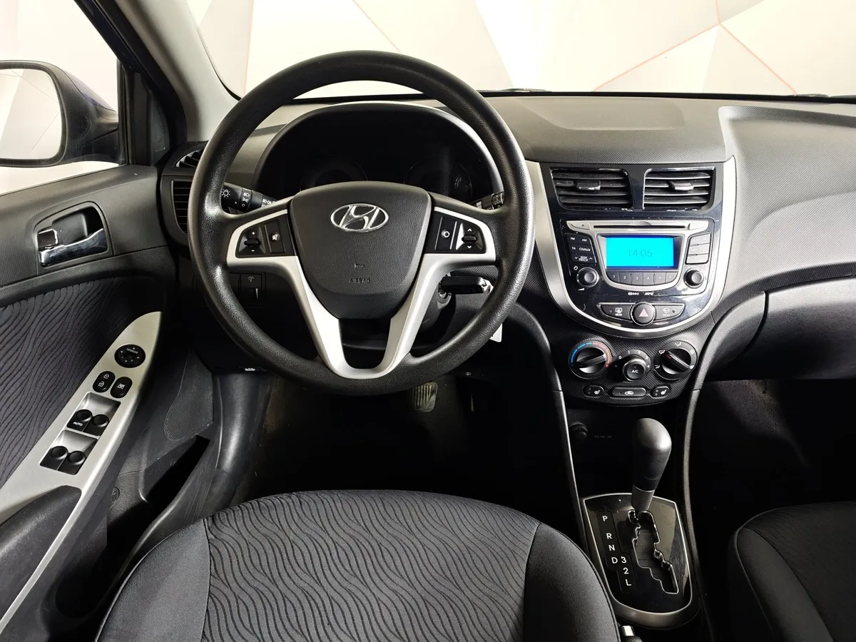 Hyundai Solaris 1.6 AT (123 л.с.) Comfort Синий в АВИЛОН. Слайд №18