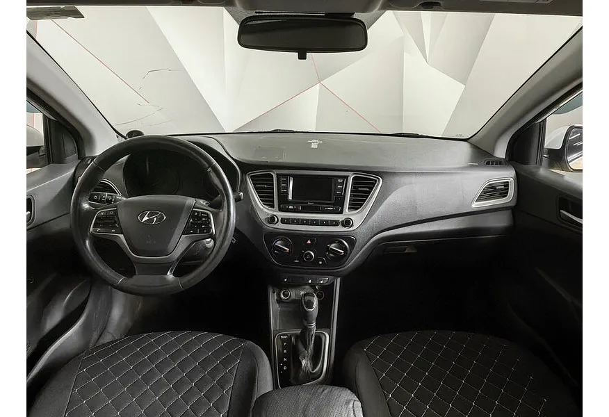 Hyundai Solaris 1.6 AT (123 л.с.) Active Plus Белый в АВИЛОН. Слайд №11