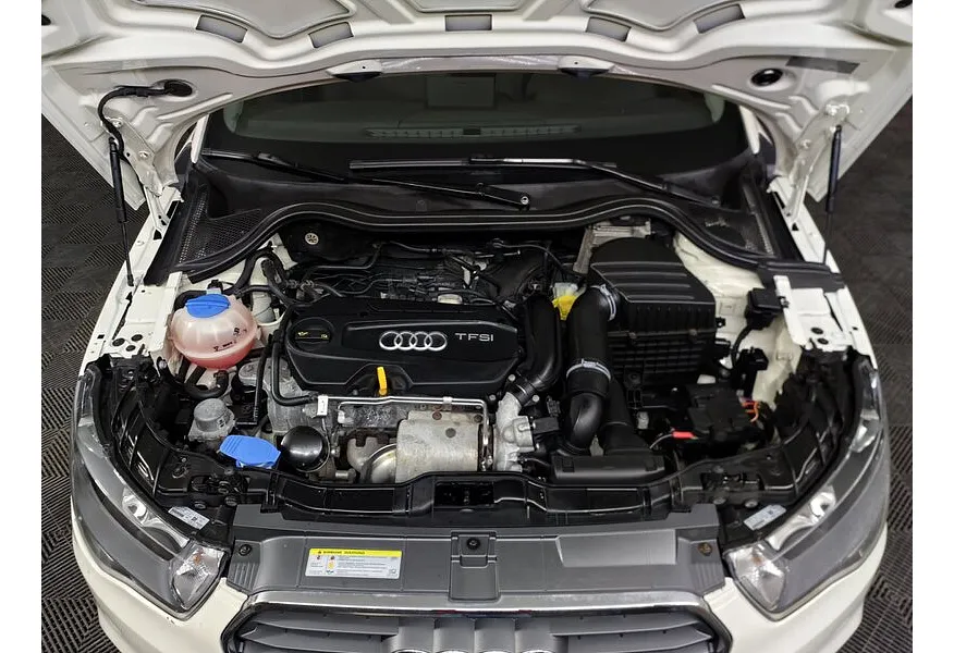 Audi A1 1.4 TFSI S-tronic (122 л.с.) Белый в АВИЛОН. Слайд №11 Audi A1 1.4 TFSI S-tronic (122 л.с.) Белый в АВИЛОН. Слайд №11