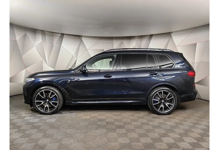 LIVE. Слайд №2