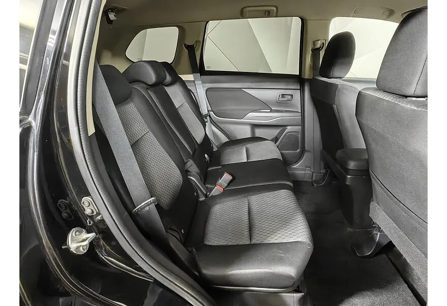 АВИЛОН - Mitsubishi Outlander 2.0 CVT 4WD (146 л.с.) Черный - slide 11