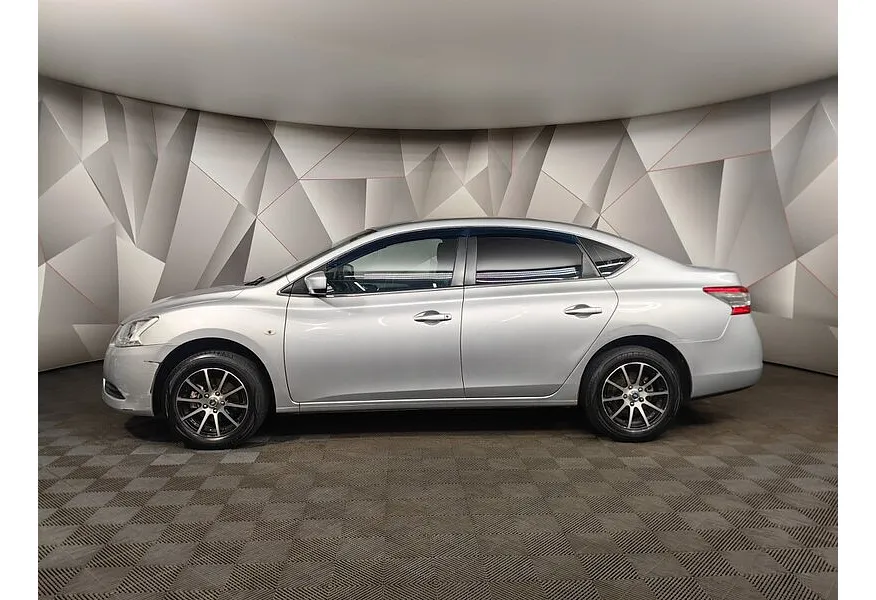 Nissan Sentra 1.6 CVT (117 л.с.) Серебристый в АВИЛОН. Слайд №3