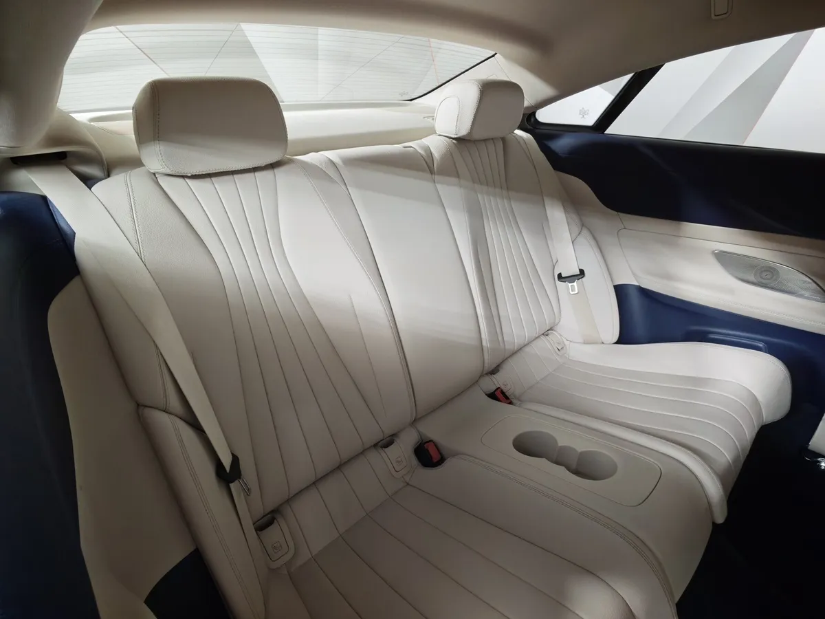 Mercedes-Benz E-Класс E 200 4MATIC G-TRONIC (184 л.с.) Sport Красный в АВИЛОН. Слайд №16