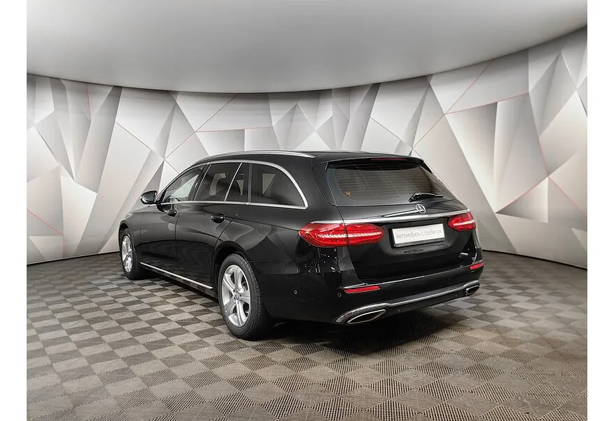 Mercedes-Benz E-Класс E 200 9G-TRONIC (184 л.с.) Business Черный в АВИЛОН. Слайд №6