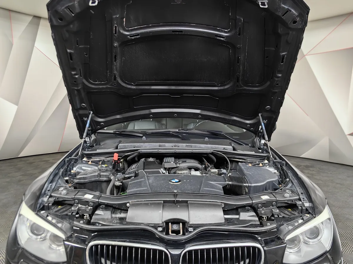 BMW 3 серия 320i AT (156 л.с.) Черный в АВИЛОН. Слайд №10