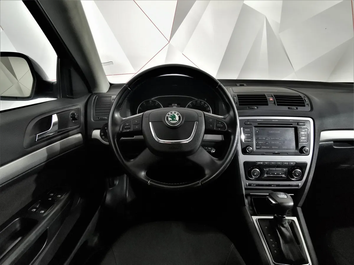 Skoda Octavia 1.8 TSI DSG (152 л.с.) Черный в АВИЛОН. Слайд №19