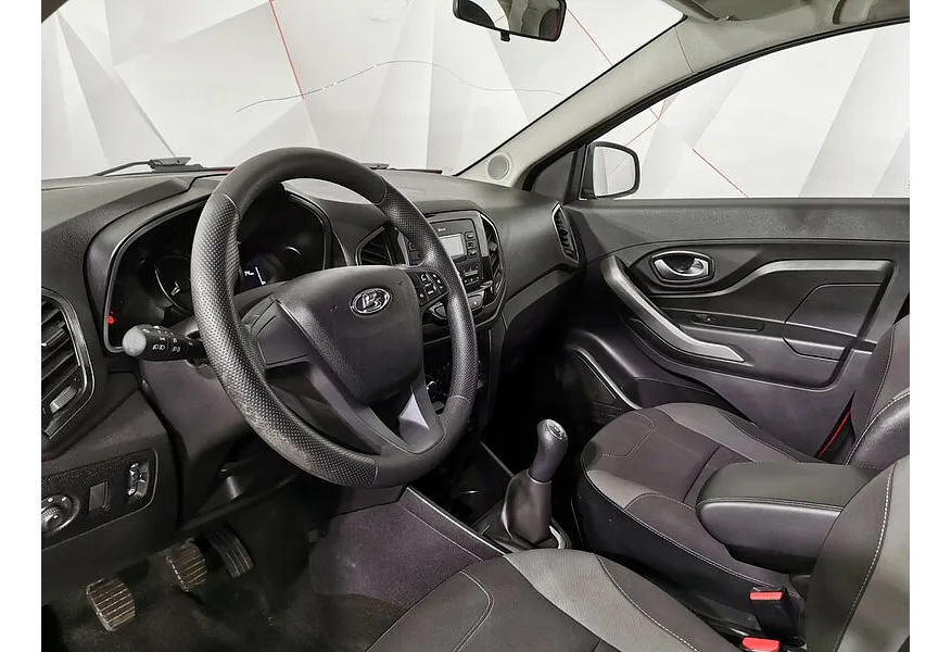 ВАЗ (Lada) XRAY Cross 1.8 MT (122 л.с.) Comfort Красный в АВИЛОН. Слайд №19