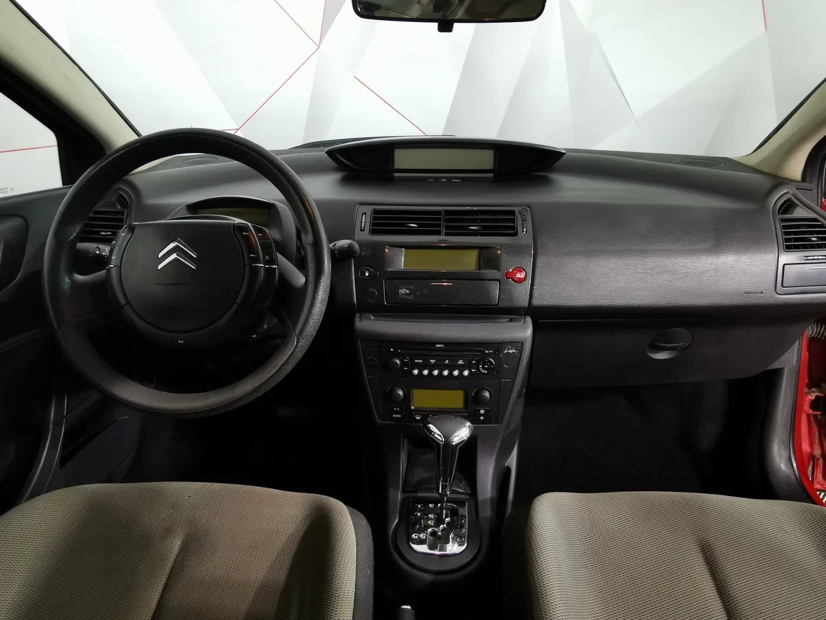 Citroen C4 1.6 HDi AT (109 л.с.) Красный в АВИЛОН. Слайд №13