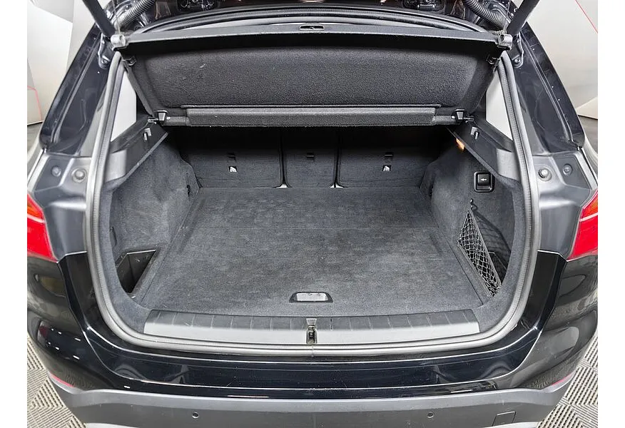 BMW X1 25d xDrive AT (231 л.с.) Черный в АВИЛОН. Слайд №9