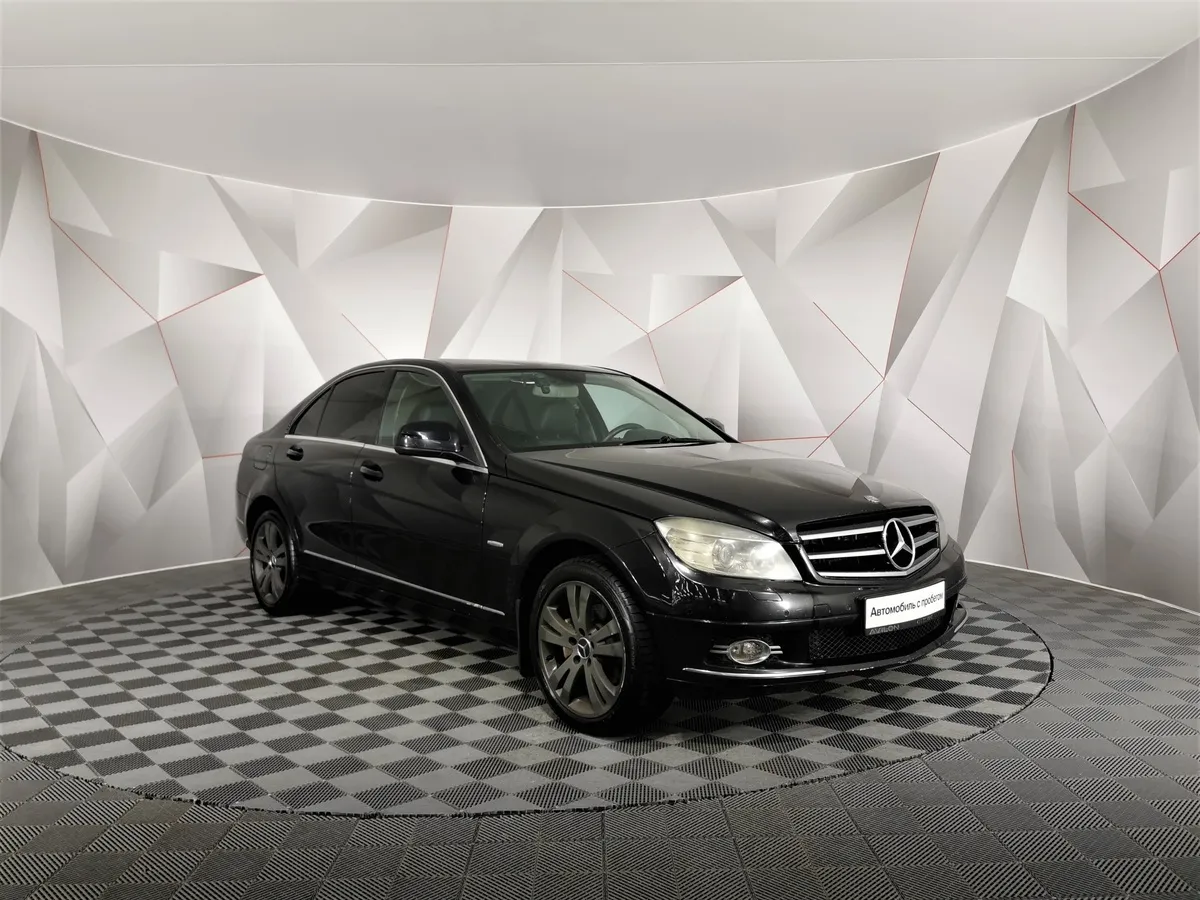 Mercedes-Benz C-Класс C 180 7G-Tronic Plus (156 л.с.) Черный в АВИЛОН. Слайд №3