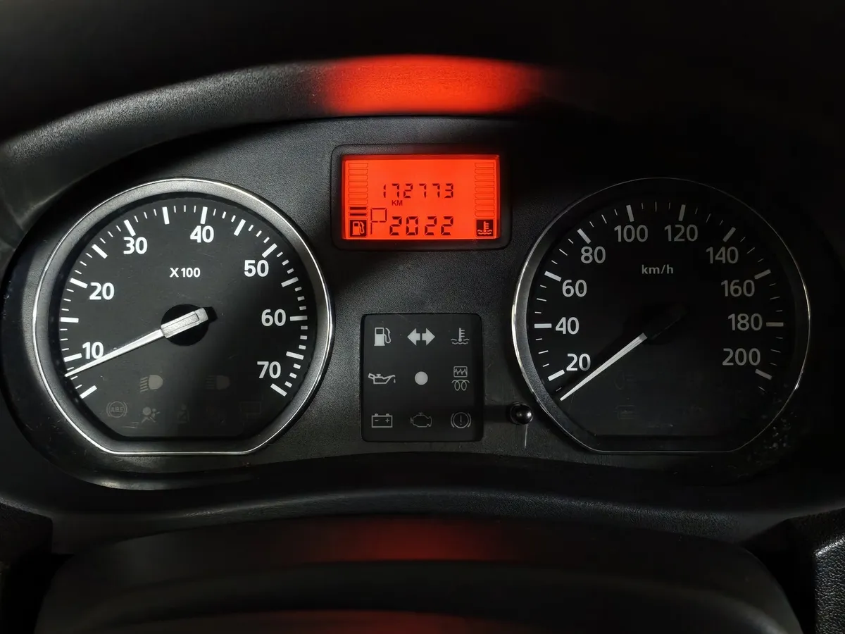 Nissan Almera 1.6 AT (102 л.с.) Comfort Бежевый в АВИЛОН. Слайд №18