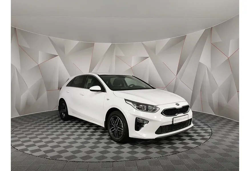 LIVE. Слайд №2