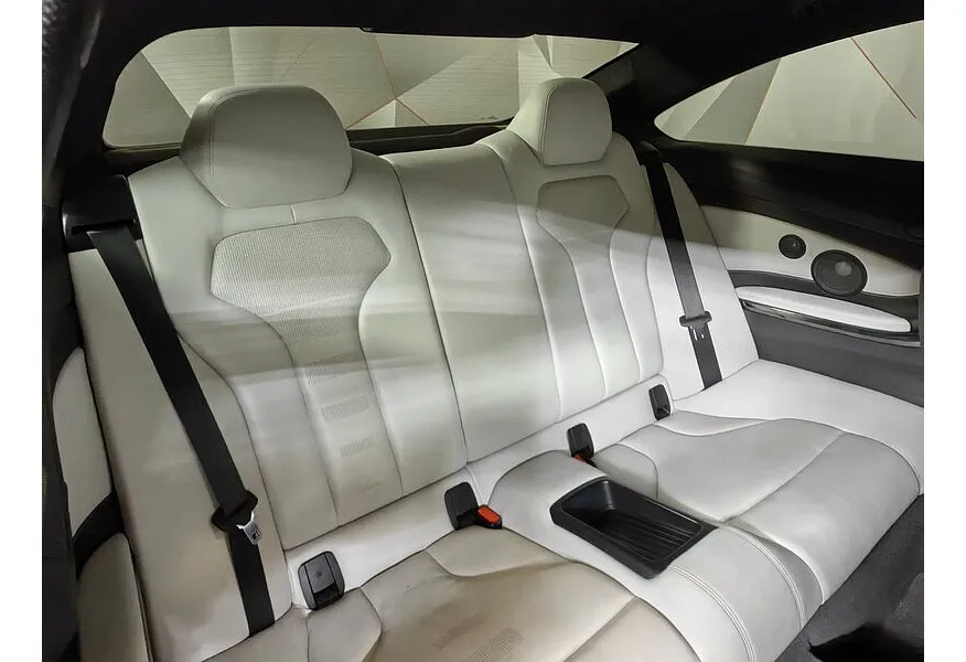 BMW M4 3.0 DCT (450 л.с.) Желтый в АВИЛОН. Слайд №14