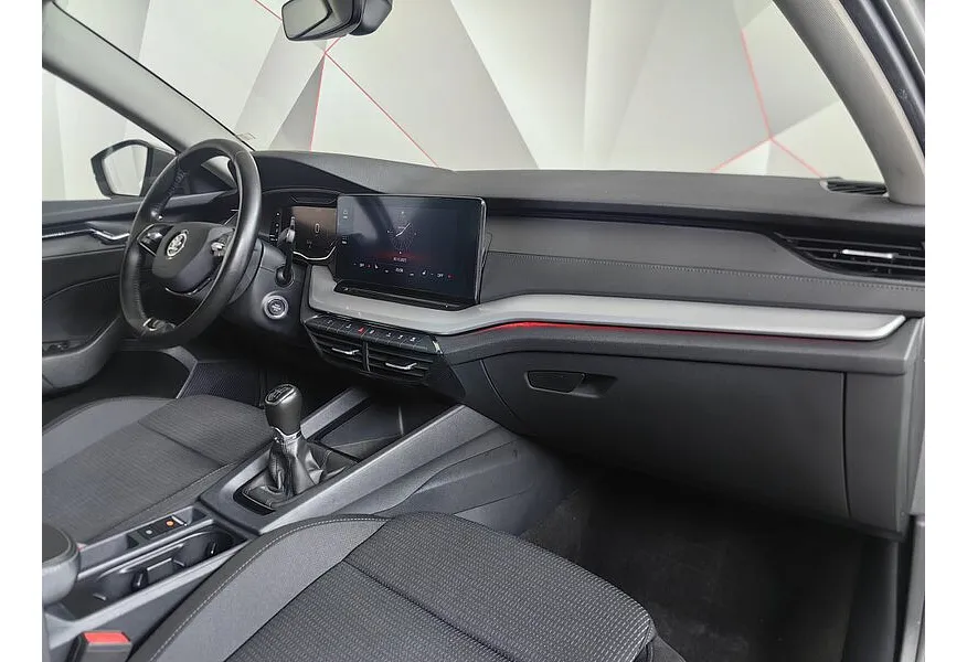 LIVE. Слайд №9