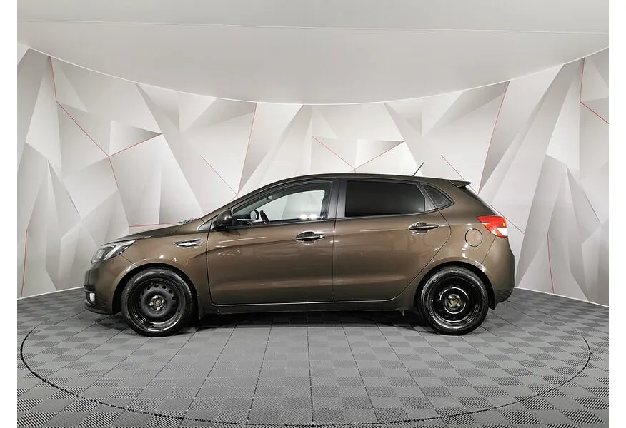 LIVE. Слайд №3