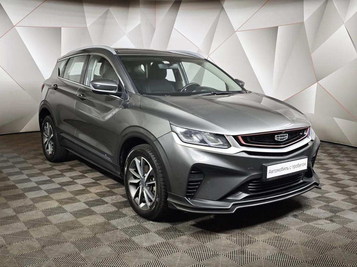Geely Coolray 1.5T 7DCT 2WD (150 л.с.) Comfort Белый в АВИЛОН. Слайд №2