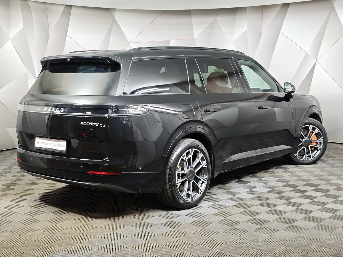 Lynk & Co 900 2.0 AT 4WD (884 л.с.) Ultra Черный в АВИЛОН. Слайд №2