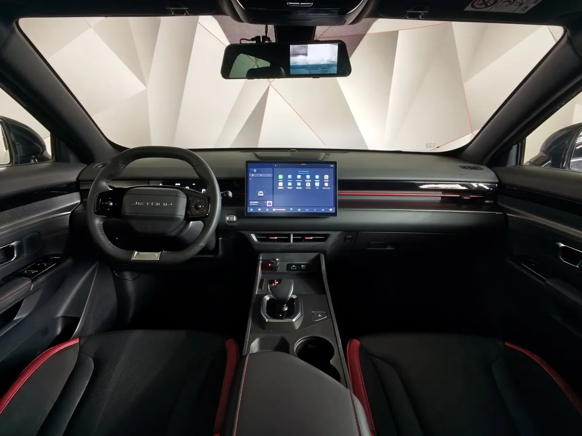 JETOUR Dashing 1.5T 6DCT 2WD (147 л.с.) Luxury Зеленый в АВИЛОН. Слайд №14
