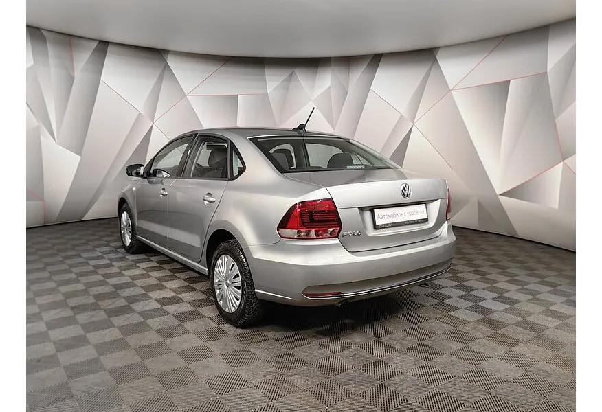 Volkswagen Polo 1.6 MPI AT (110 л.с.) Drive Серебристый в АВИЛОН. Слайд №4