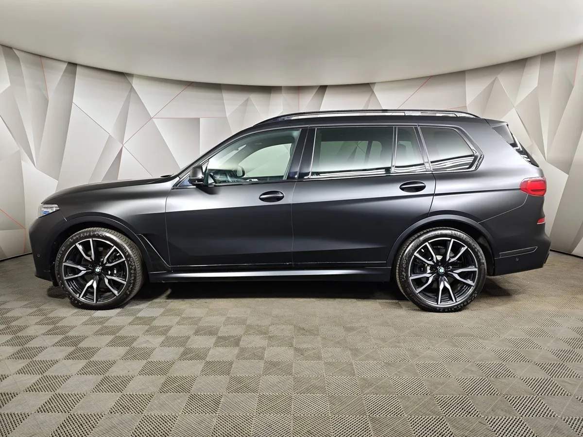BMW X7 xDrive40d Steptronic (340 л.с.) Базовая (Локальная сборка) Черный в АВИЛОН. Слайд №5