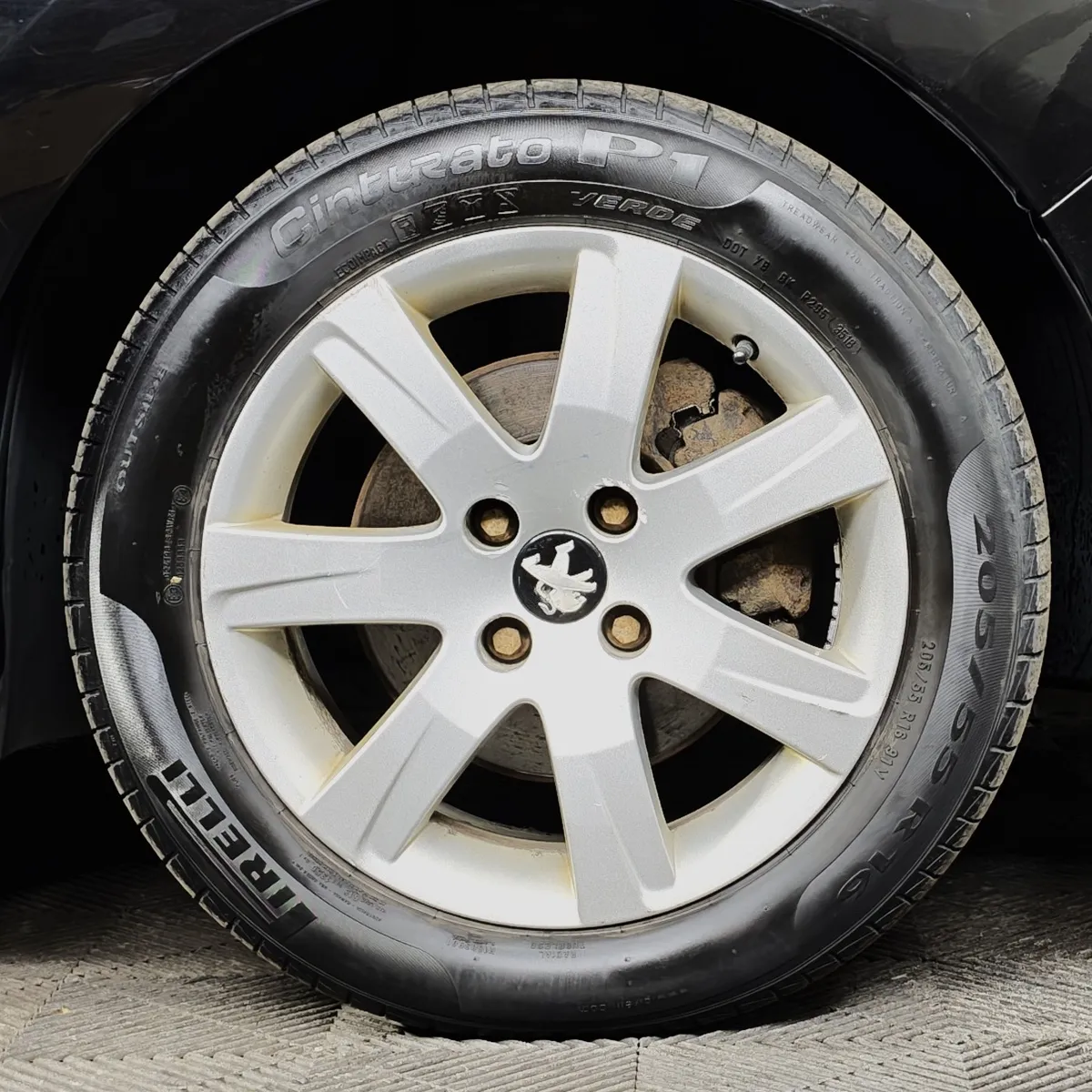 Peugeot 308 1.6 AT (120 л.с.) Черный в АВИЛОН. Слайд №9