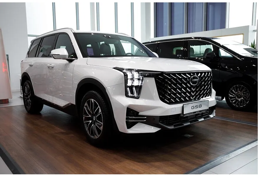 АВИЛОН - GAC GS8 2.0T 4WD (231 л.с.) GL Белый - slide 1