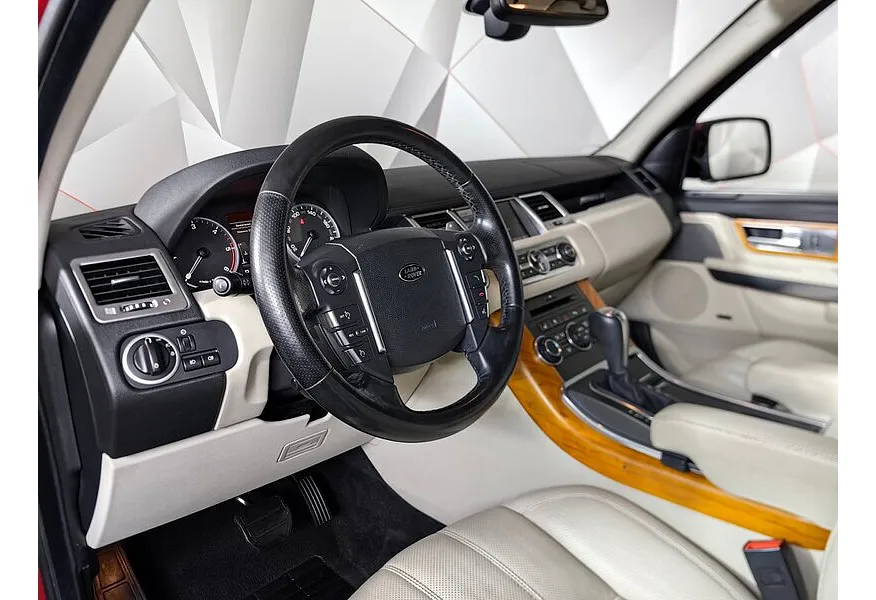 Land Rover Range Rover Sport 3.0 TD AT (245 л.с.) Красный в АВИЛОН. Слайд №19