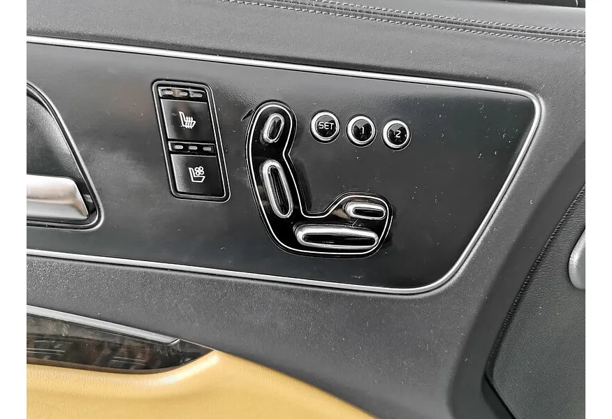 Kia Quoris 3.8 AT (334 л.с.) Premium Серый в АВИЛОН. Слайд №21