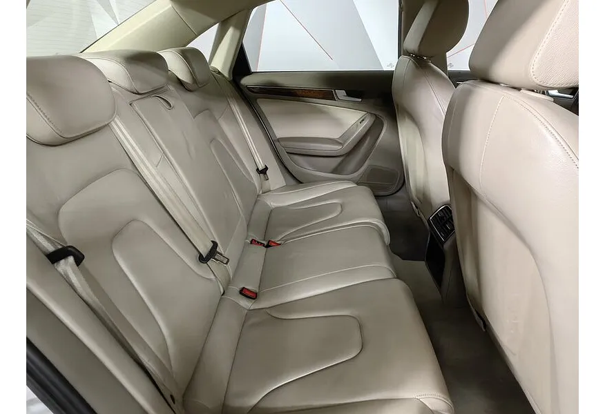 АВИЛОН - Audi A4 2.0 TFSI tiptronic quattro (200 л.с.) Белый - slide 8