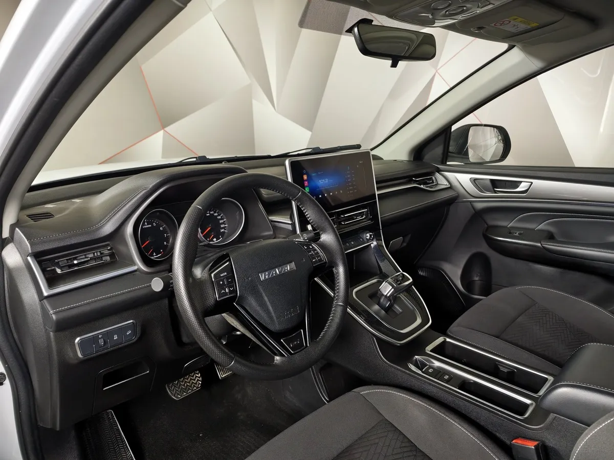Haval M6 1.5 DCT 2WD (143 л.с.) Family Белый в АВИЛОН. Слайд №17