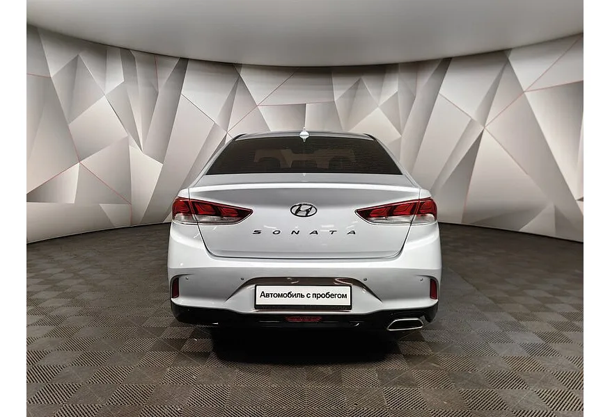 Hyundai Sonata 2.0 MPi AT (150 л.с.) Comfort Серебристый в АВИЛОН. Слайд №6