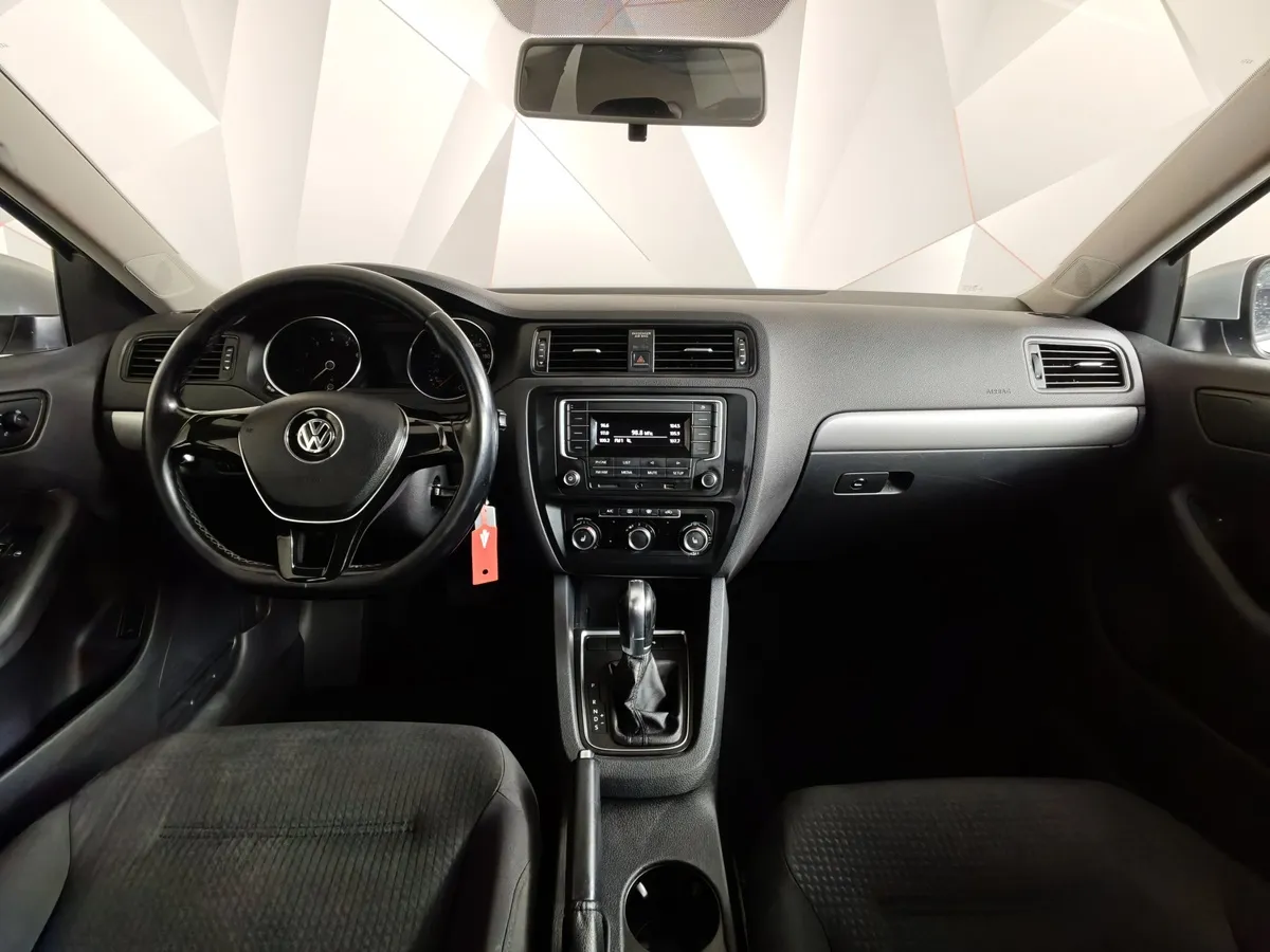Volkswagen Jetta 1.4 TSI DSG (122 л.с.) Trendline Серебристый в АВИЛОН. Слайд №14