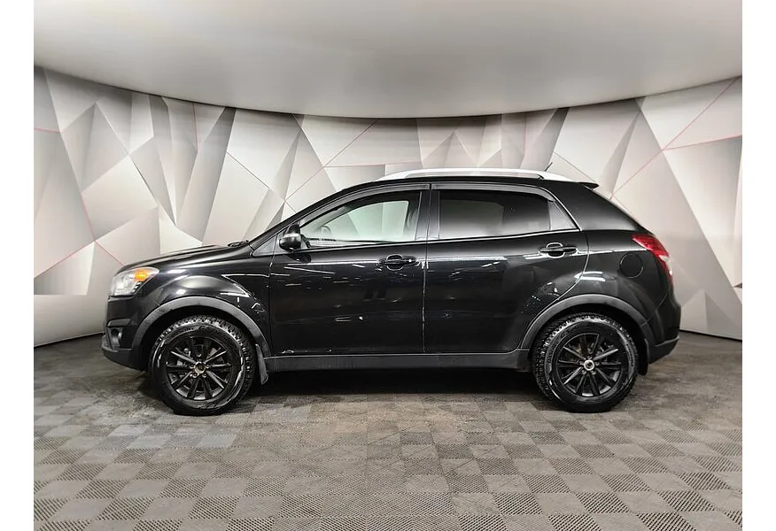 SsangYong Actyon 2.0 AT AWD (149 л.с.) Черный в АВИЛОН. Слайд №5