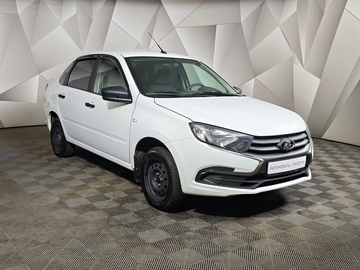 ВАЗ (Lada) Granta 1.6 MT 16 кл (106 л.с.) Белый в АВИЛОН. Слайд №3