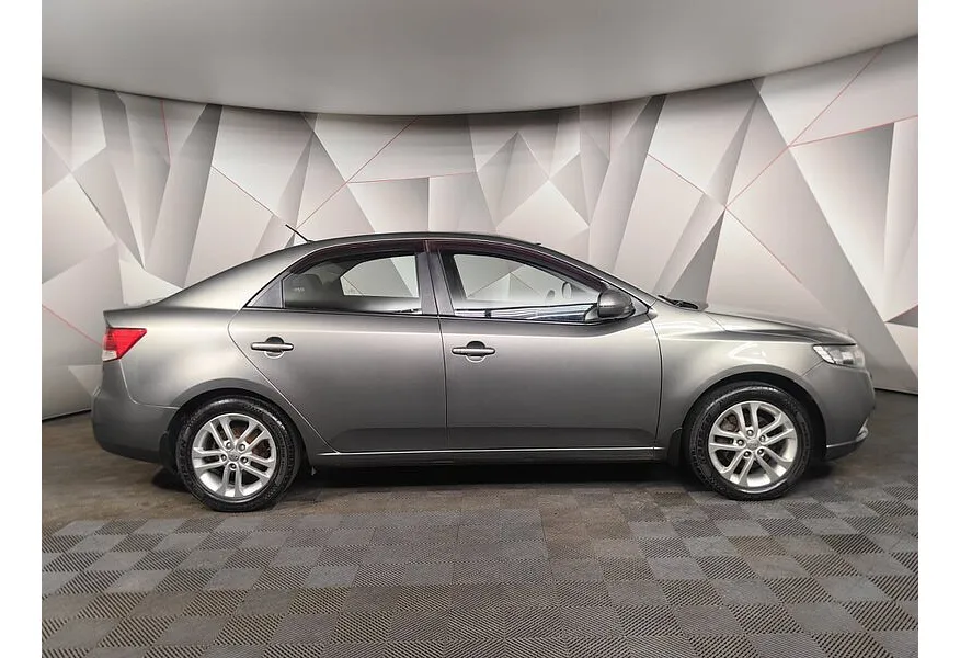 АВИЛОН - Kia Cerato 1.6 AT (126 л.с.) - slide 3