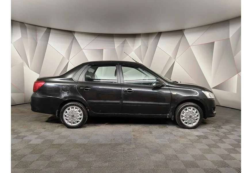 Datsun on-DO 1.6 МТ (87 л.с.) Черный в АВИЛОН. Слайд №6 Datsun on-DO 1.6 МТ (87 л.с.) Черный в АВИЛОН. Слайд №6