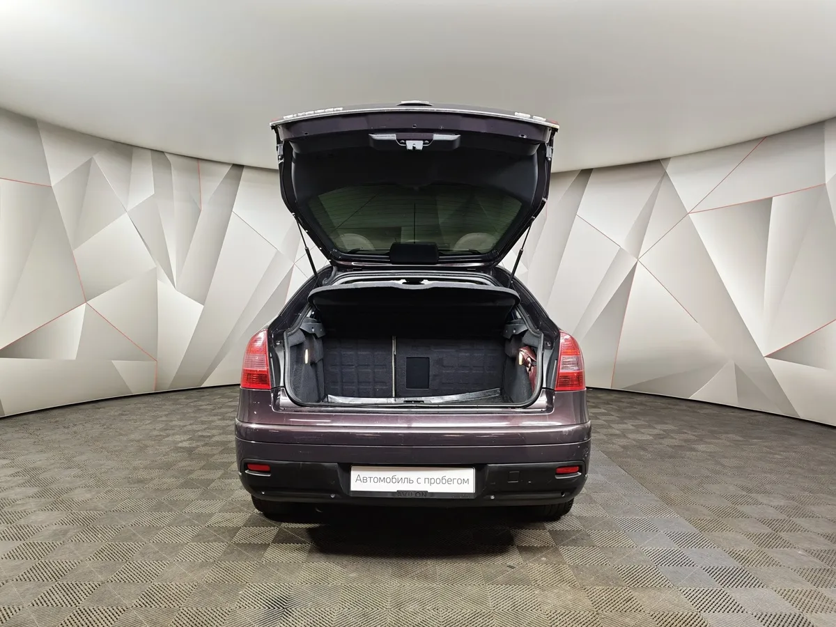 Citroen C5 2.0 AT (140 л.с.) Коричневый в АВИЛОН. Слайд №11
