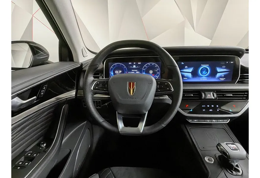 Hongqi HS5 2.0 AT 4WD (224 л.с.) Comfort Черный в АВИЛОН. Слайд №19