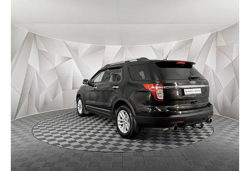 Ford Explorer 3.5 SelectShift 4WD (294 л.с.) Коричневый в АВИЛОН. Слайд №4