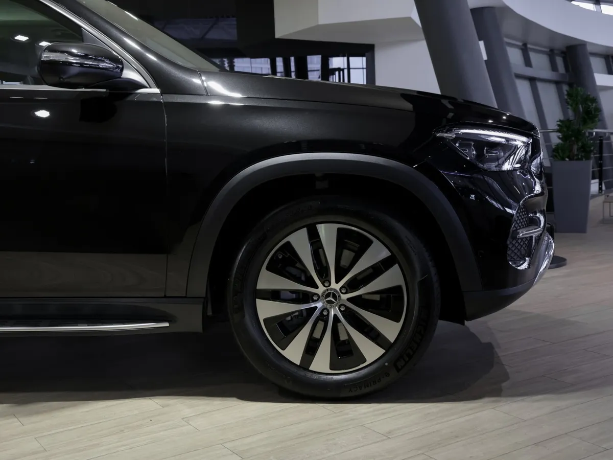 Mercedes-Benz GLE 350 4MATIC 9G-TRONIC (258 л.с.) Черный в АВИЛОН. Слайд №11