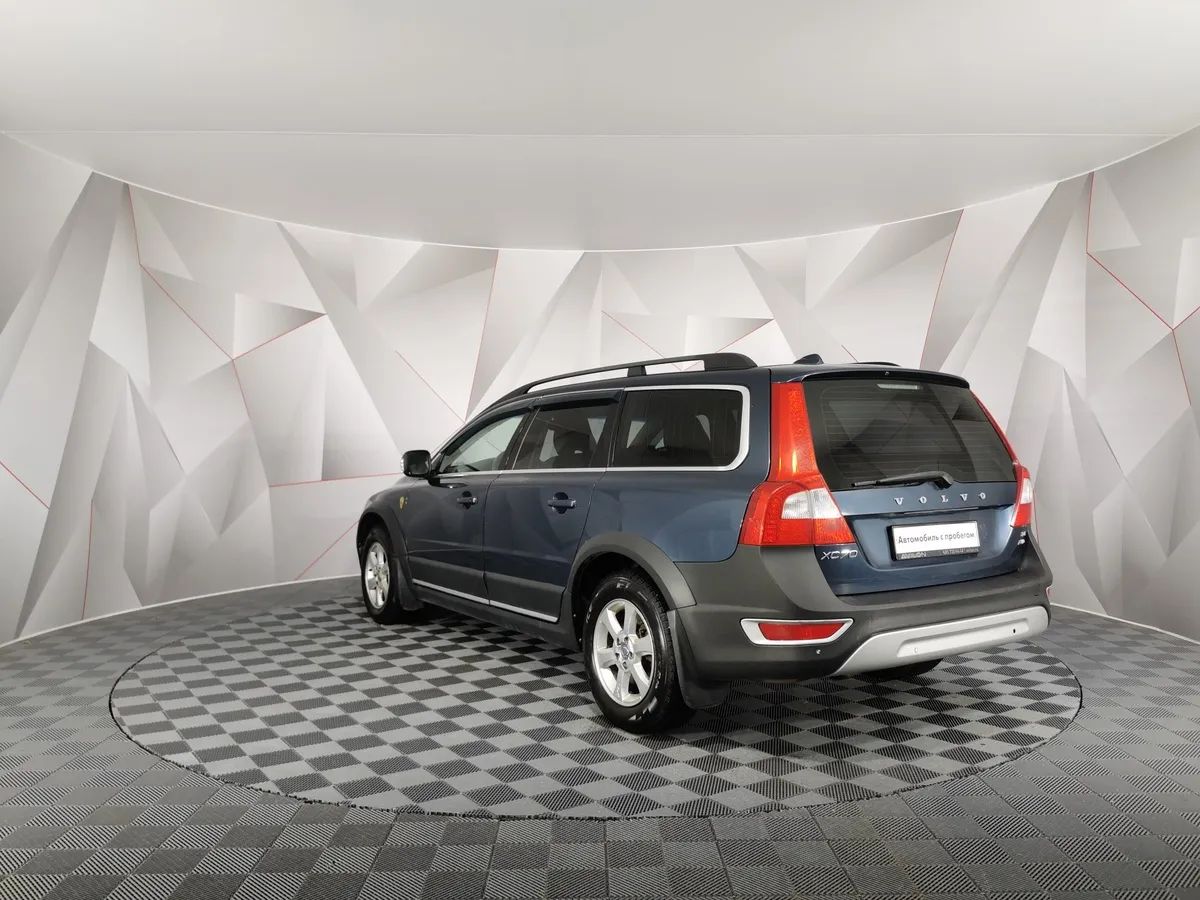 Volvo XC70 2.4 D5 Geartronic AWD (185 л.с.) Синий в АВИЛОН. Слайд №4