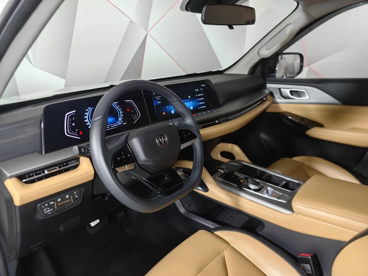 Changan HUNTER PLUS 2.0 AT 4WD (226 л.с.) Luxe Белый в АВИЛОН. Слайд №18