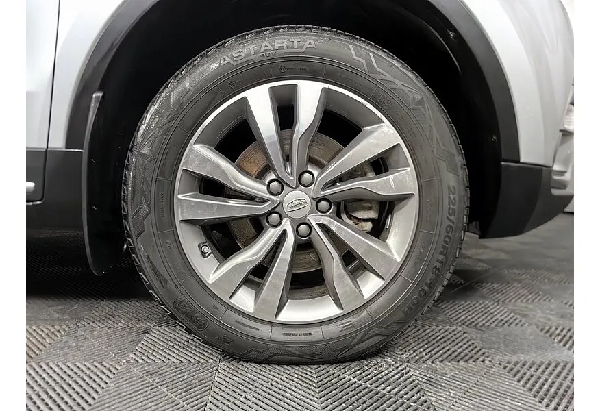 Geely Atlas 1.8 AT (184 л.с.) Luxe LED Серебристый в АВИЛОН. Слайд №9