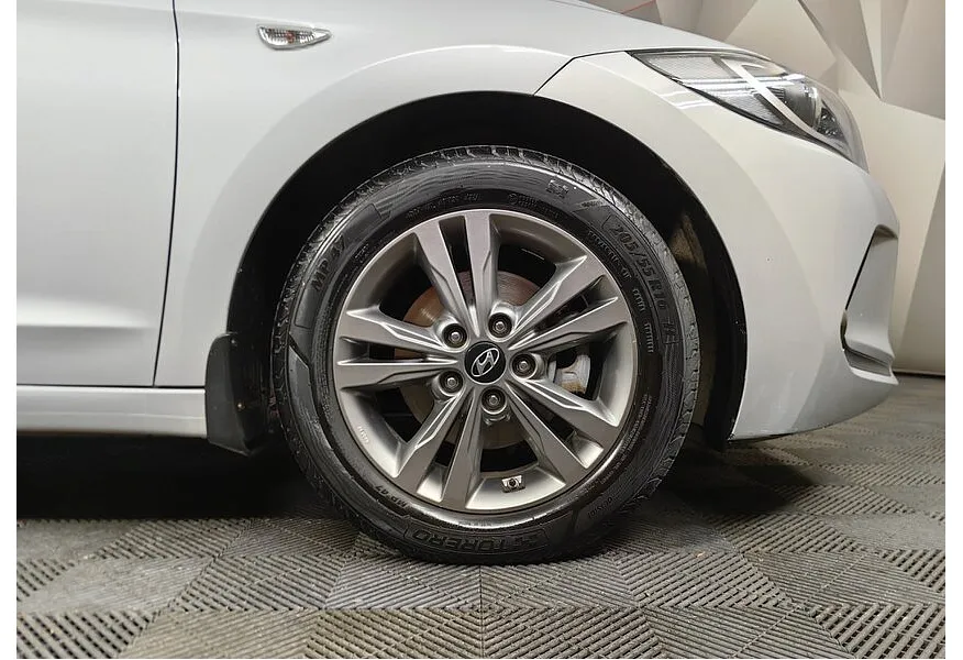 LIVE. Слайд №16