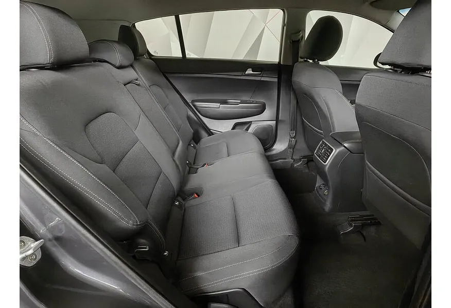 Kia Sportage 2.0 AT 4WD (150 л.с.) Luxe Серый в АВИЛОН. Слайд №15